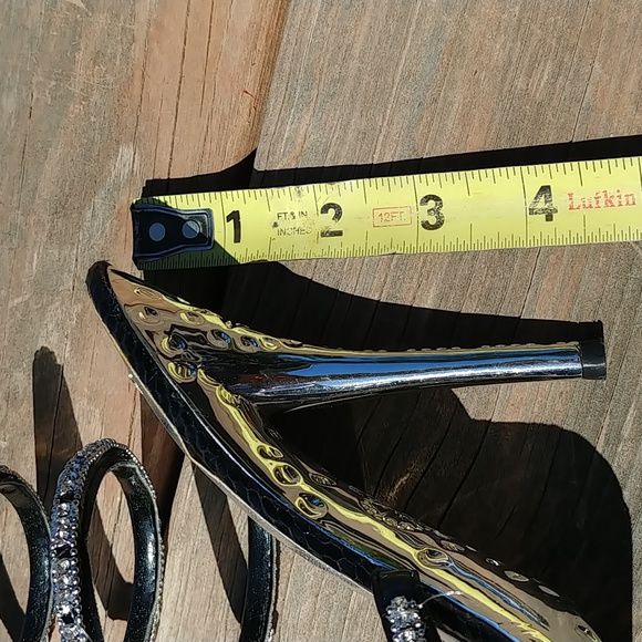 *NEW* Sexy spiral rhinestone heels - Picture 17 of 17